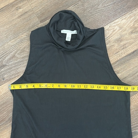 French Laundry NWT black tank top turtleneck style size Large - Picture 4 of 10